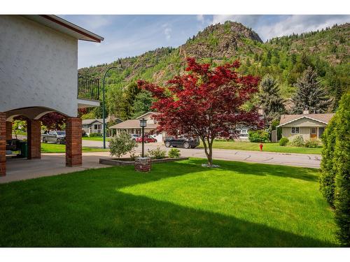 3832 Woodland Drive, Trail, BC - Outdoor