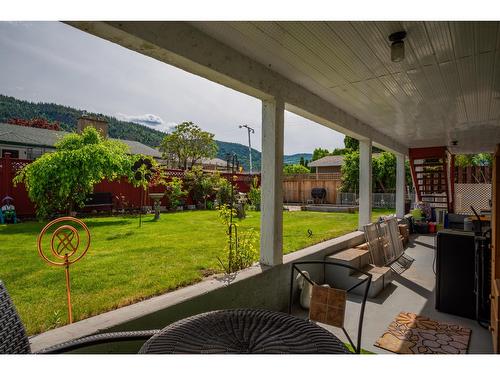 3832 Woodland Drive, Trail, BC - Outdoor With Deck Patio Veranda