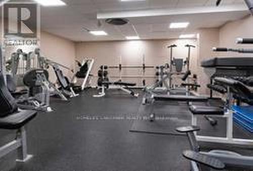 408 - 260 Seneca Hill Drive, Toronto, ON - Indoor Photo Showing Gym Room