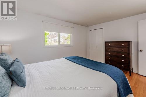 337 Beechlawn Drive, Waterloo, ON - Indoor Photo Showing Bedroom