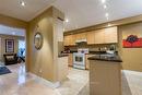 144-5980 Whitehorn Ave, Mississauga, ON  - Indoor Photo Showing Kitchen 