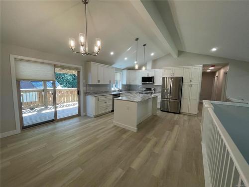 9595 Scott St, Port Hardy, BC - Indoor Photo Showing Kitchen