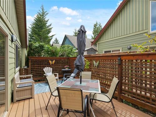 122-1080 Resort Dr, Parksville, BC - Outdoor With Deck Patio Veranda With Exterior