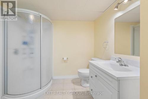 26 Aletha Drive, Prince Edward County (Wellington), ON - Indoor Photo Showing Bathroom