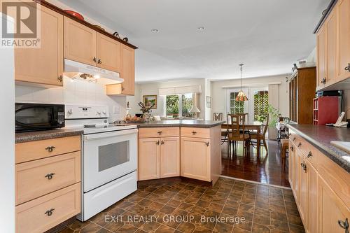 26 Aletha Drive, Prince Edward County (Wellington), ON - Indoor Photo Showing Kitchen