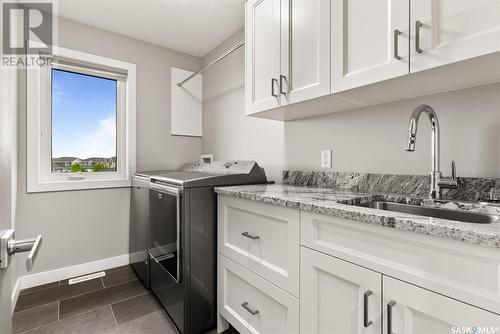 3933 Sandhill Crescent, Regina, SK - Indoor Photo Showing Laundry Room