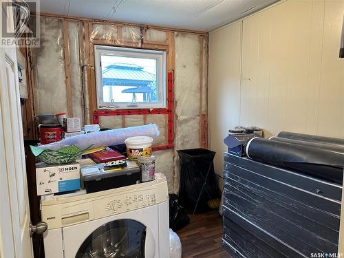 101 Deer Trail, Buffalo Pound Lake, SK - Indoor Photo Showing Laundry Room