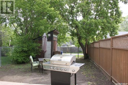 435 Arthur Street, Regina, SK - Outdoor