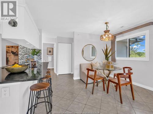 1547 Grand Marais West Unit# 403, Windsor, ON - Indoor Photo Showing Dining Room