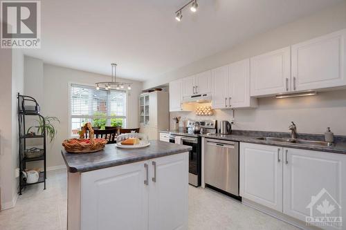 Kitchen - 93 Manhattan Crescent, Ottawa, ON - Indoor Photo Showing Kitchen With Double Sink