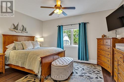 75 Chadwin Drive, Kawartha Lakes, ON - Indoor Photo Showing Bedroom