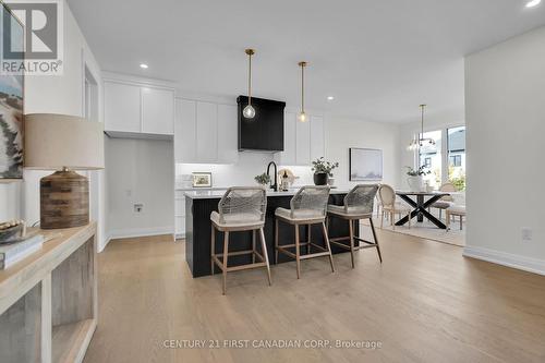 1914 Fountain Grass Drive, London, ON - Indoor Photo Showing Other Room