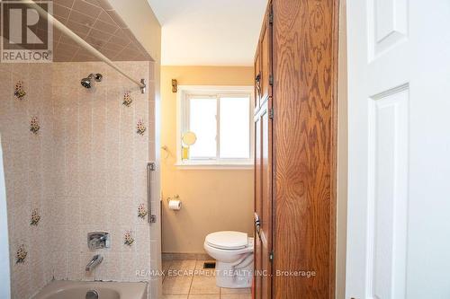 509 Forestwood Crescent, Burlington, ON - Indoor Photo Showing Bathroom