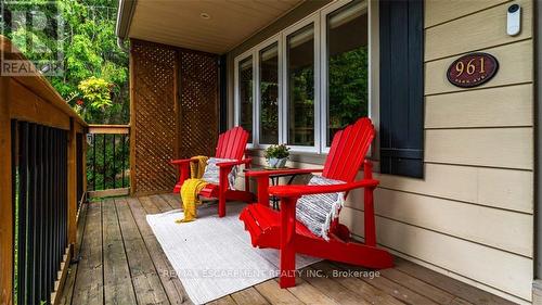 961 Park Avenue W, Burlington, ON - Outdoor With Deck Patio Veranda With Exterior