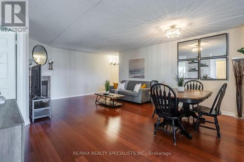 201 - 1340 Main Street E, Milton, ON - Indoor