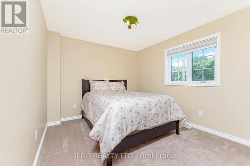 104 Charles Street, Halton Hills, ON - Indoor Photo Showing Bedroom
