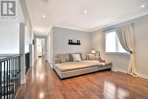4210 Sarazen Drive, Burlington, ON - Indoor Photo Showing Living Room