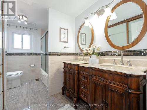25 Baycliffe Road, Markham, ON - Indoor Photo Showing Bathroom