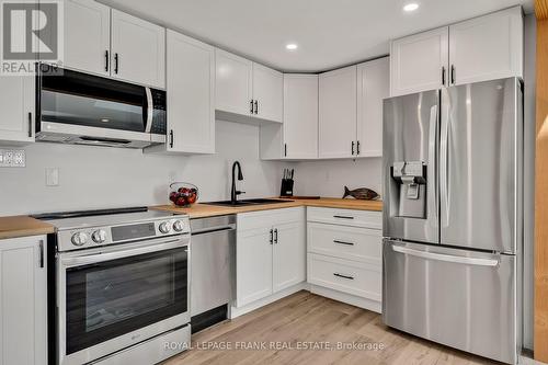 178 Front Street W, Kawartha Lakes, ON - Indoor Photo Showing Kitchen