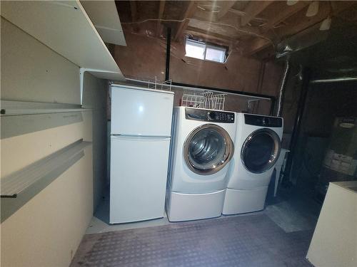 5658 Rosaline Road, Burlington, ON - Indoor Photo Showing Laundry Room