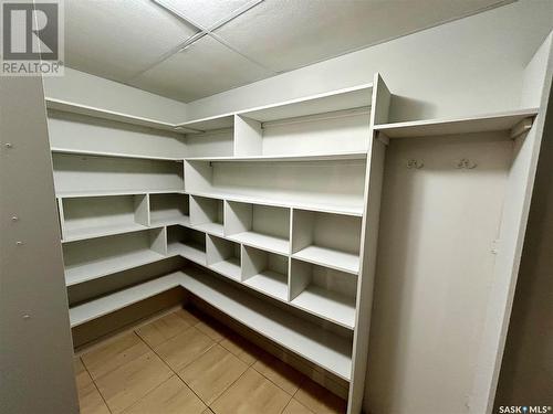 355 Thain Crescent, Saskatoon, SK - Indoor With Storage