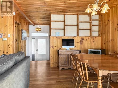 73 Harbour Key Drive, Osoyoos, BC - Indoor Photo Showing Dining Room