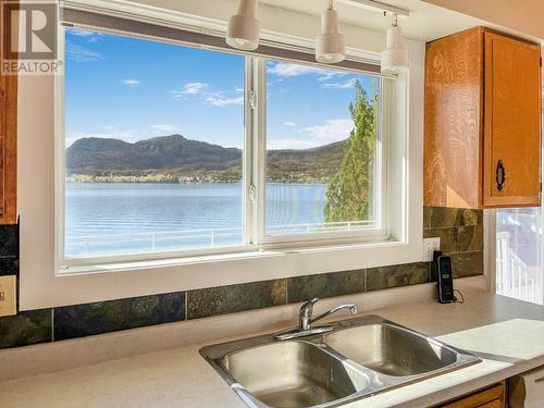 73 Harbour Key Drive, Osoyoos, BC - Indoor Photo Showing Kitchen With Double Sink