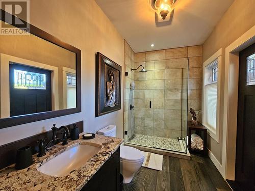 683 St Laurent Avenue, Quesnel, BC - Indoor Photo Showing Bathroom