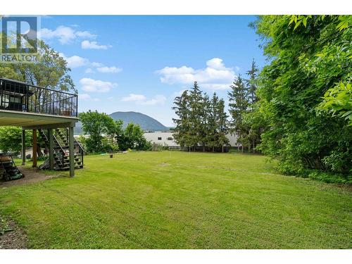 671 2Nd Avenue Ne, Salmon Arm, BC - Outdoor With Deck Patio Veranda