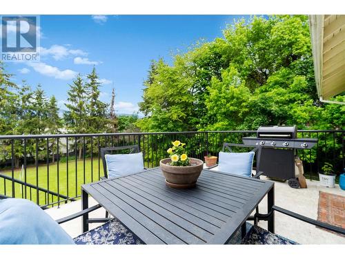 671 2Nd Avenue Ne, Salmon Arm, BC - Outdoor With Deck Patio Veranda