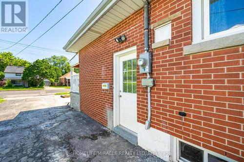 166 Fennell Avenue E, Hamilton, ON - Outdoor With Exterior