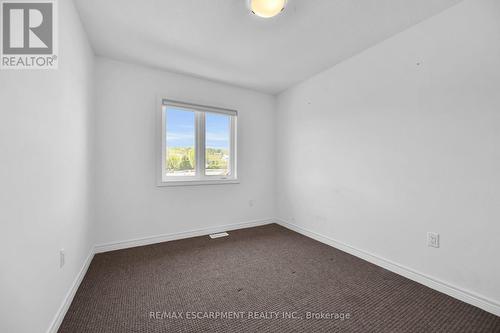 35 - 5000 Connor Drive, Grimsby, ON - Indoor Photo Showing Other Room