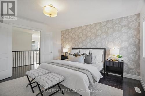 965 Gleneagle Trail, London, ON - Indoor Photo Showing Bedroom