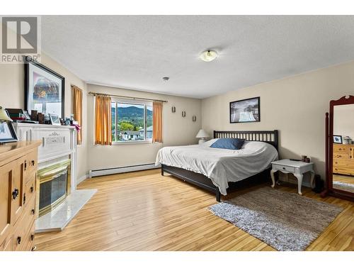 1876 Langley Rd, Merritt, BC - Indoor Photo Showing Bedroom