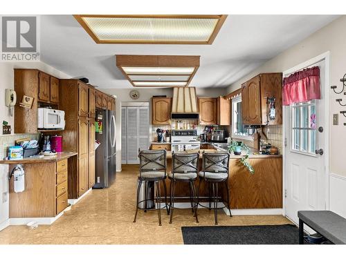 1876 Langley Road, Merritt, BC - Indoor Photo Showing Kitchen