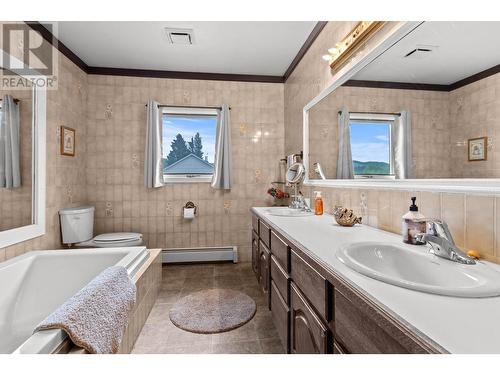 1876 Langley Road, Merritt, BC - Indoor Photo Showing Bathroom