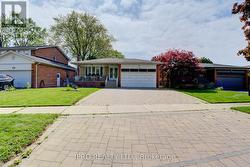 400 TANGA ROAD  Mississauga, ON L5A 1S5
