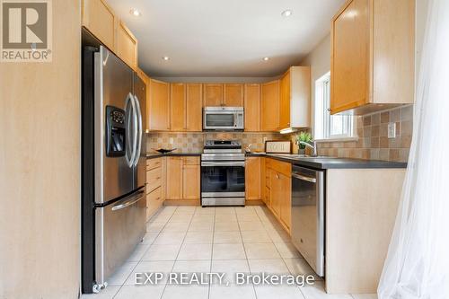 1023 Westmount Avenue, Mississauga, ON - Indoor Photo Showing Kitchen With Stainless Steel Kitchen
