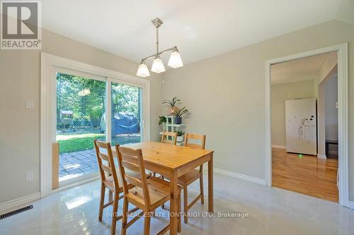 321 Grangeover Avenue, London, ON - Indoor Photo Showing Dining Room