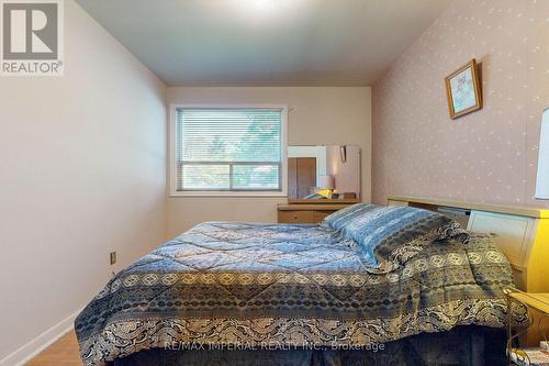 391 Crosby Avenue, Richmond Hill, ON - Indoor Photo Showing Bedroom