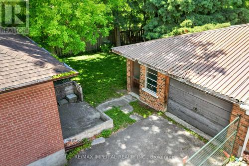 391 Crosby Avenue, Richmond Hill, ON - Outdoor