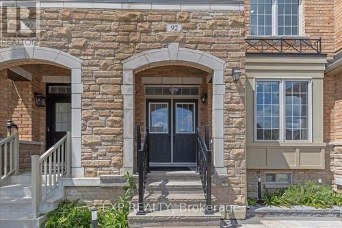 92 East'S Corners Boulevard, Vaughan, ON - Outdoor With Facade