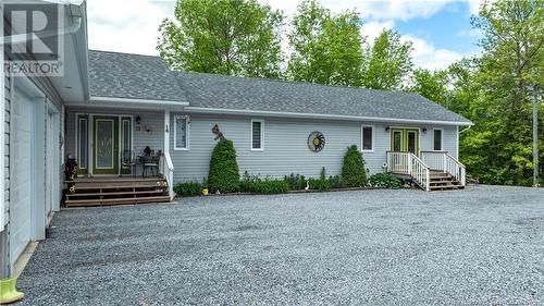 15 Belleview Court, Kingston, NB - Outdoor With Facade