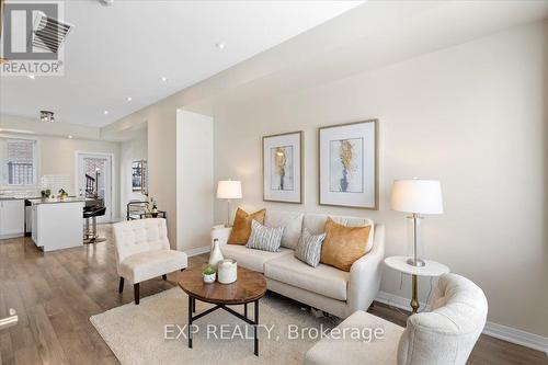 149 Frederick Tisdale Drive, Toronto, ON - Indoor Photo Showing Kitchen With Stainless Steel Kitchen With Upgraded Kitchen