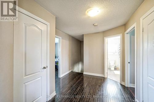 166 Shephard Avenue, New Tecumseth, ON - Indoor Photo Showing Other Room