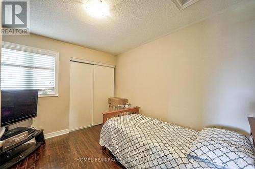 166 Shephard Avenue, New Tecumseth, ON - Indoor Photo Showing Bedroom