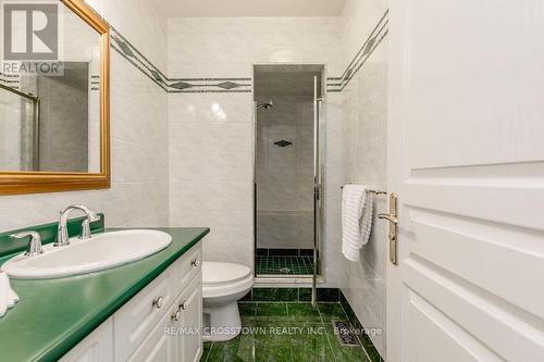 665 Lakelands Avenue, Innisfil, ON - Indoor Photo Showing Bathroom