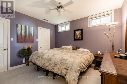 665 Lakelands Avenue, Innisfil, ON - Indoor Photo Showing Bedroom