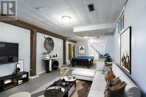 81 Southview Avenue, Belleville, ON - Indoor Photo Showing Living Room