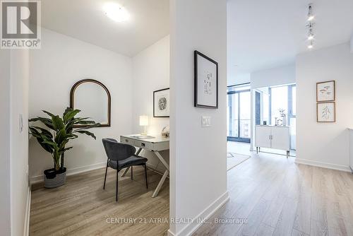 717 - 250 Lawrence Avenue, Toronto (Lawrence Park North), ON - Indoor